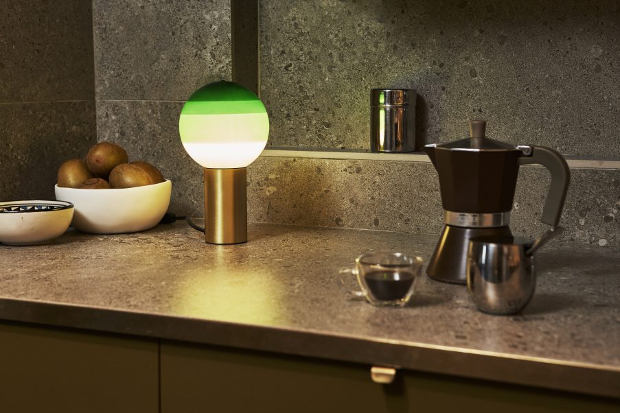 085711 Настольный светильник M бело-графитовый Marset Dipping Light  - Вид №3
