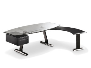 Деревянный угловой исполнительный стол