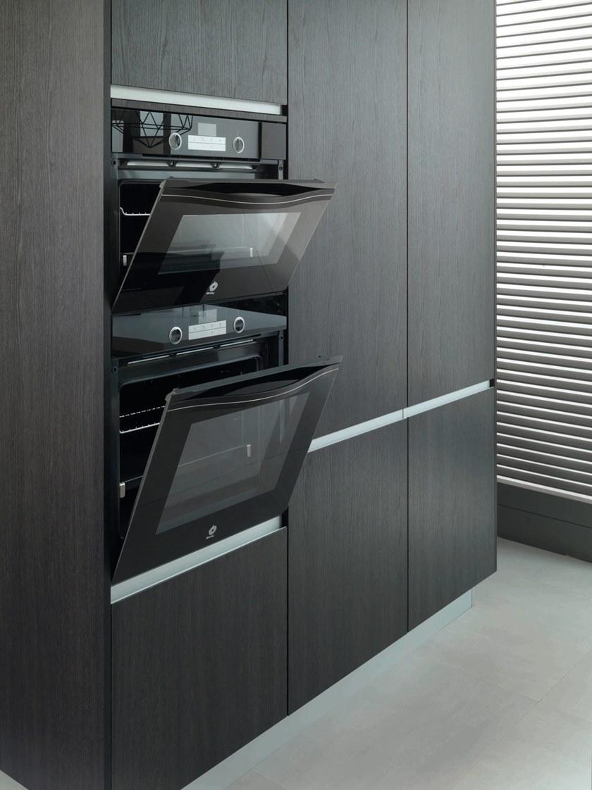 GAMADECOR Кухня со встроенными ручками с полуостровом Projets sun-id-1500085 - Вид №3