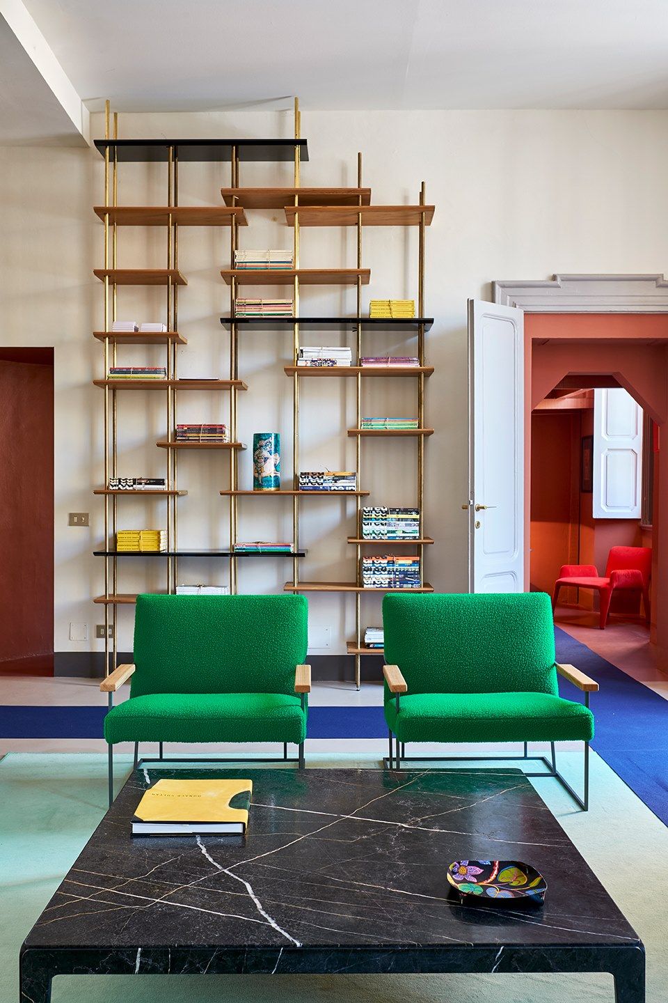 Кресло из ткани casentino с подлокотниками EPÒNIMO Gotham ARCH-00109883 - Вид №3