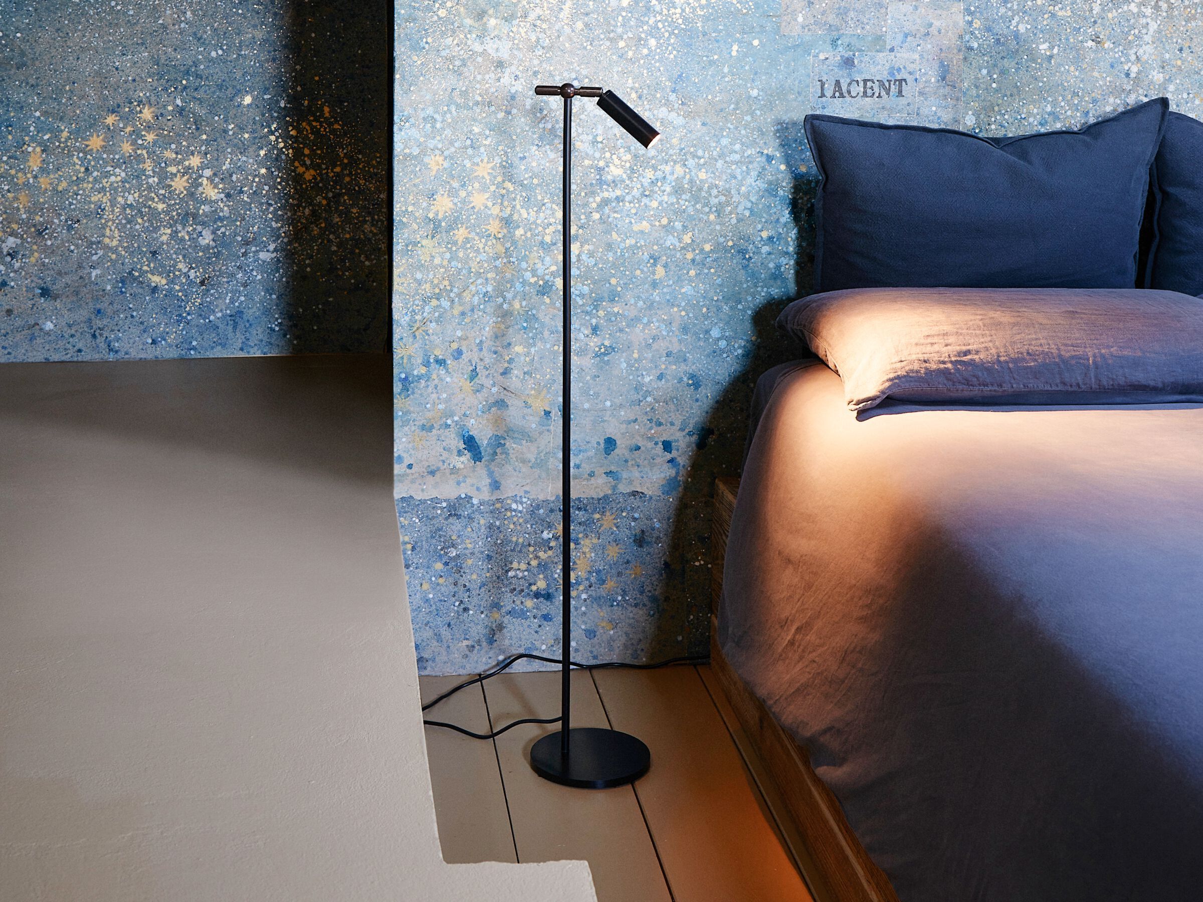 Регулируемая светодиодная лампа для чтения Renzo Serafini точка зрения ARCH-00133955 - Вид №4