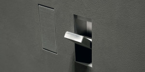 Встроенные настенные аксессуары для ванной комнаты