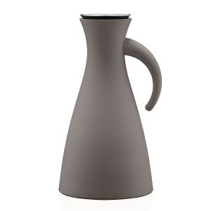 502830 Термокувшин vacuum 1 л высокий taupe Eva Solo