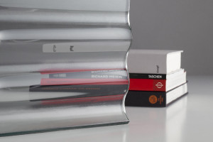 FSRT536 Монолитное стекло литого профиля с гофрированной текстурой Forms-surfaces