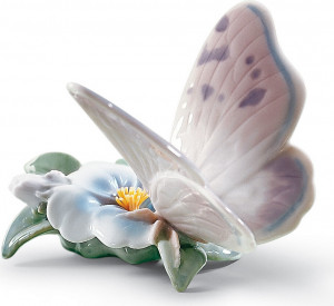 10668983 LLADRO Фигурка Lladro "Короткий отдых" 11x8см Фарфор