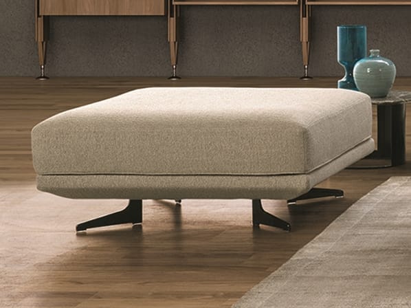 Квадратный пуф из ткани BODEMA Блейк ARCH-00077579