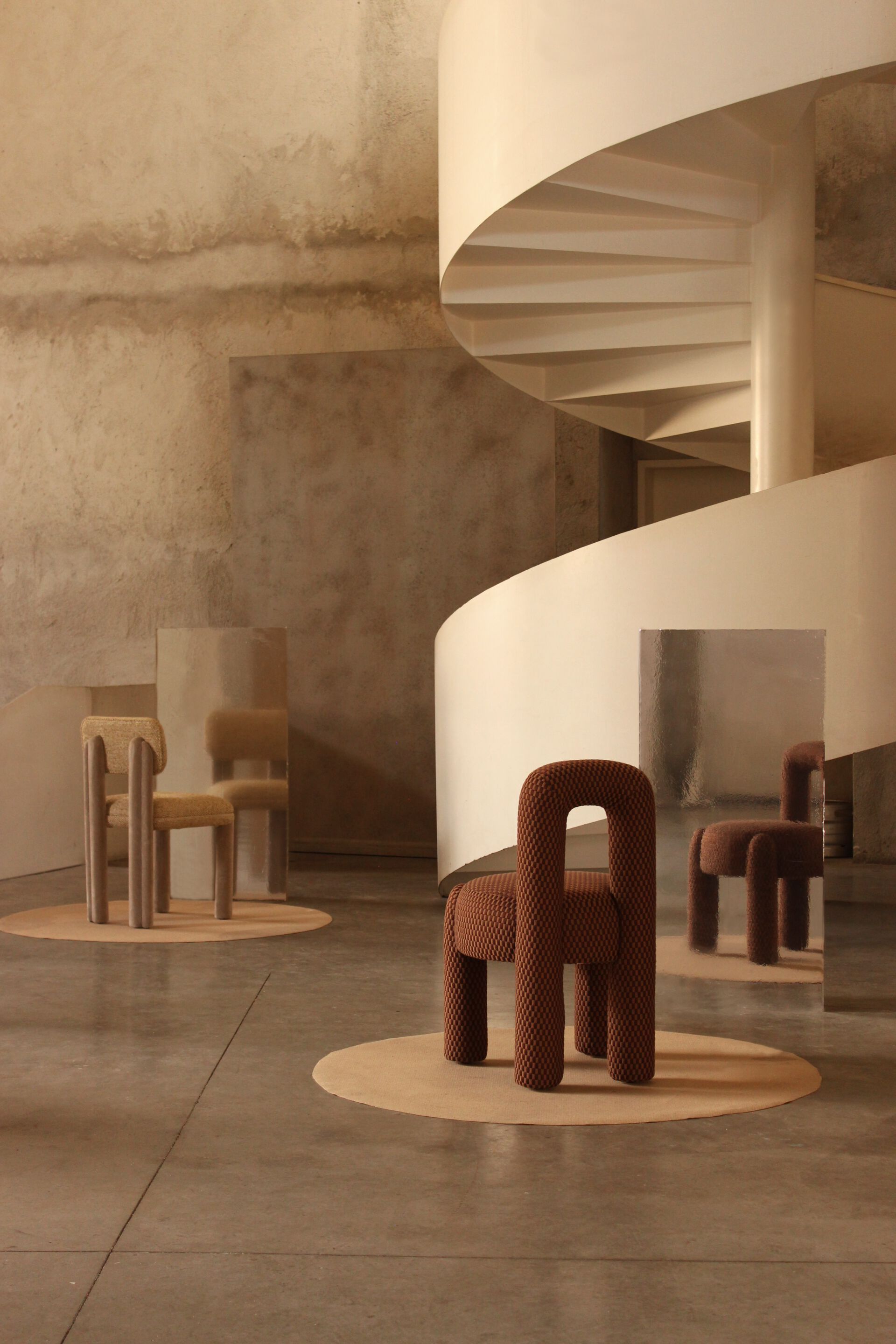 Мягкий стул из ткани DOOQ Marlon ARCH-00090983 - Вид №5