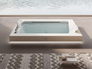 Встроенная ванна Corian® с гидромассажем