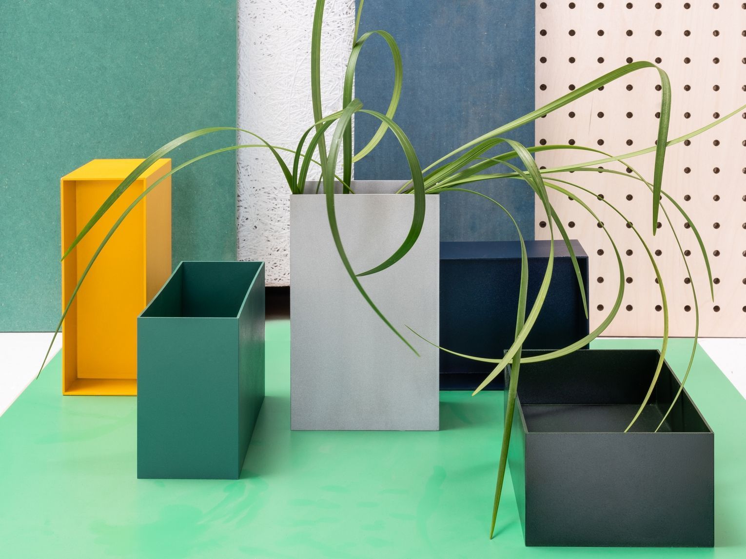 Прямоугольная алюминиевая плантатор In Stock Atelier Belge ARCH-00050703 - Вид №1