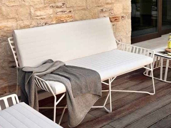 2-местный садовый диван Roberti Hamptons Graphics ARCH-00075252