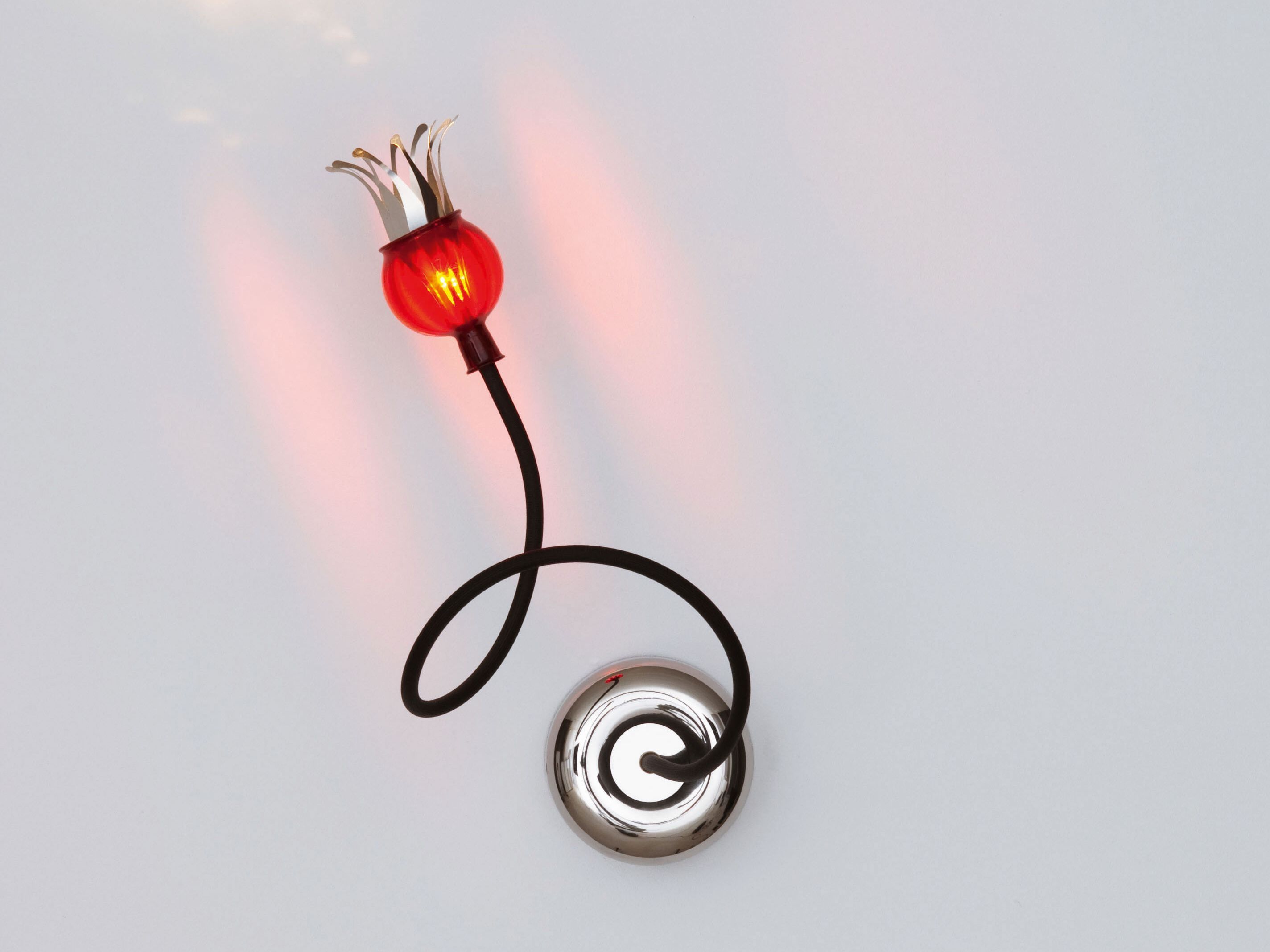 Алюминиевый и стеклянный настенный светильник с гибкой рукояткой serien.lighting POPPY ARCH-00006700 - Вид №13