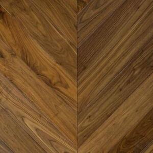 Паркет Ёлка Marco Ferutti Louvre Американский 15*90*485мм Орех Европейский (Грецкий) Любая на выбор (Гладкая) 485х90 мм.