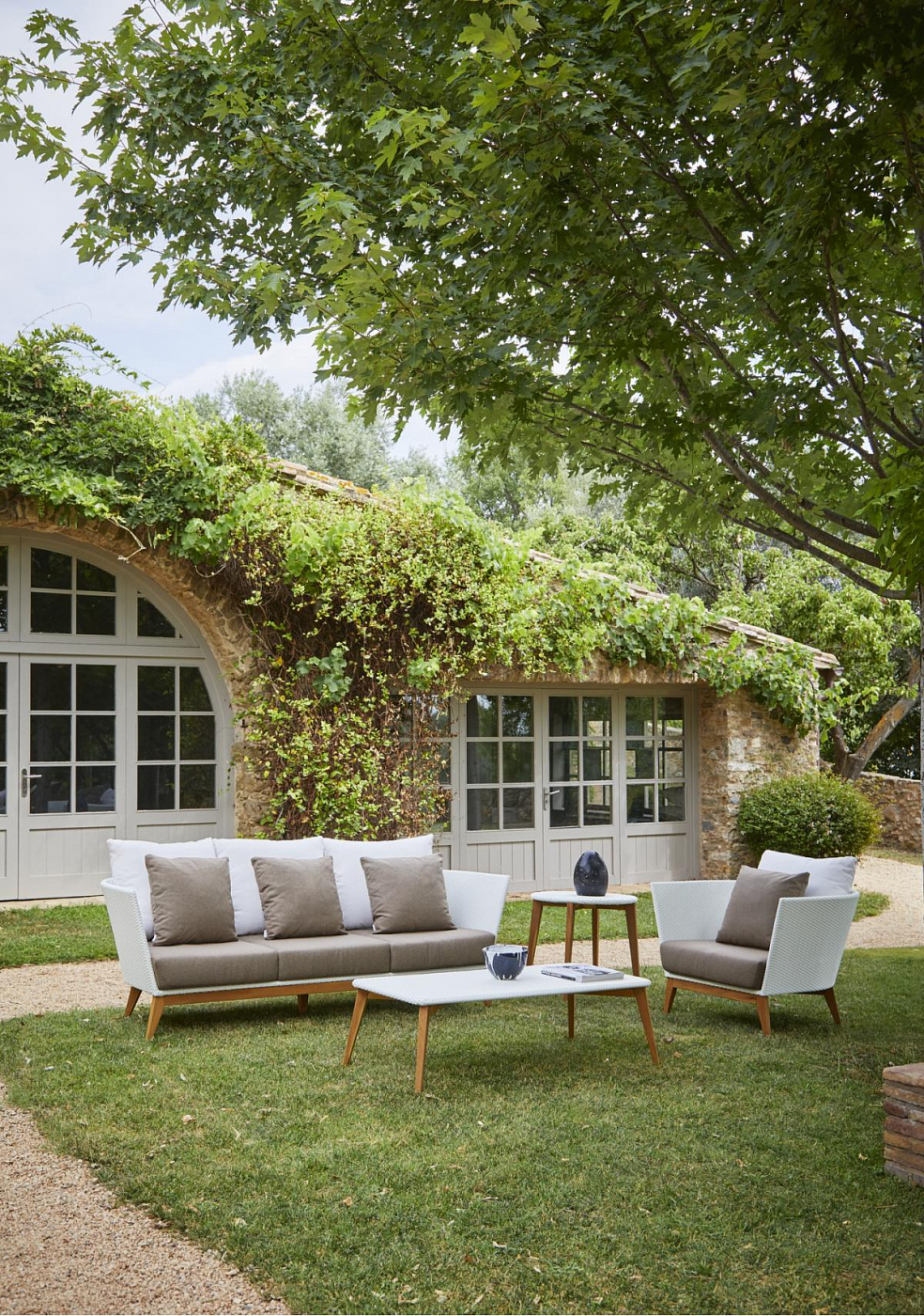 106740 Кресло для гостиной Point Arc POINT1920