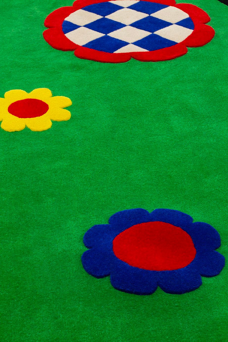 Шерстяной ковер ручной работы Poltronova бабочка, луг и небо ARCH-00150215 - Вид №1