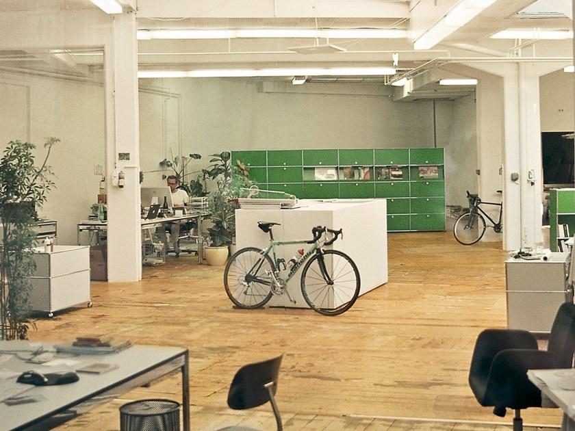 USM Низкомодульный офисный шкаф для хранения из металла Usm haller system sun-id-1380981 - Вид №10