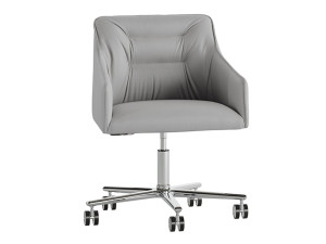 Кожаный стул с колесами