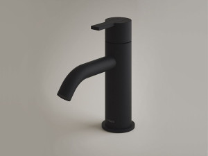 Однорычажный смеситель для раковины