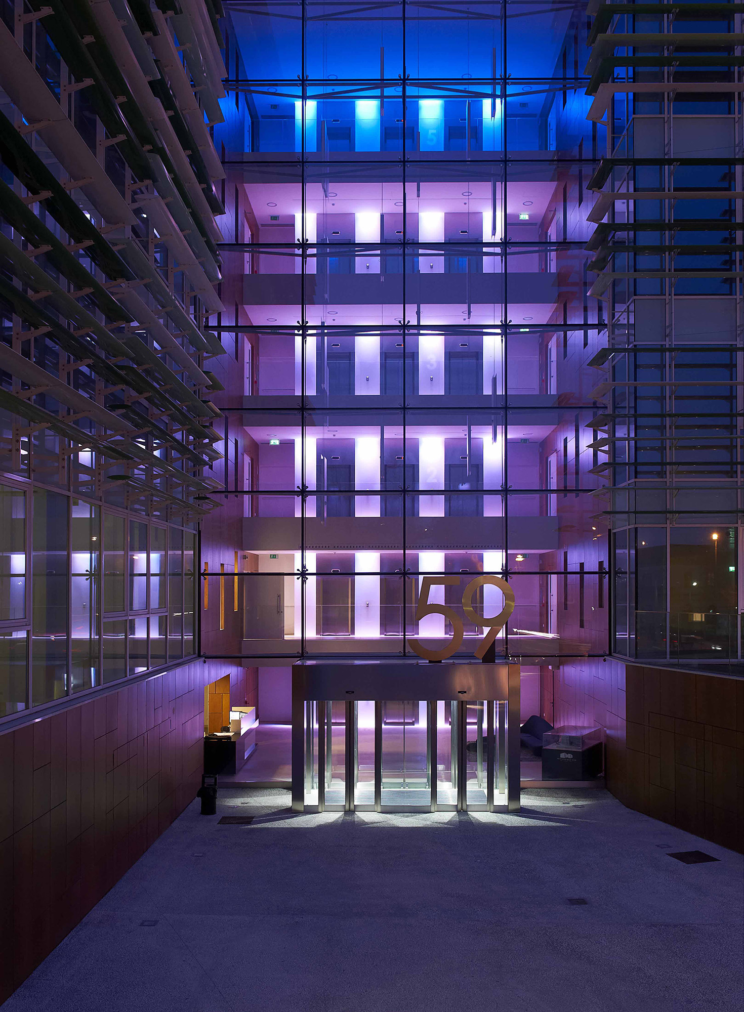 8492513 Встраиваемый в потолок светильник Platek MINI CORNICHE Incasso soffitto  MINI CORNICHE Ceiling recessed 600 mm - LED 3000K 26°  - Вид №2