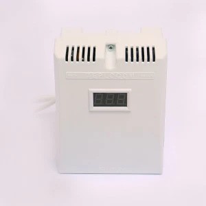 Стабилизатор сетевого напряжения TEPLOCOM БАСТИОН ST555-И 145-260 В с индикацией