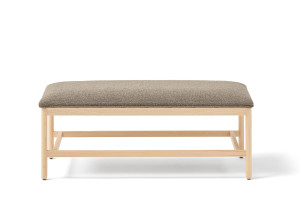 Мягкая скамейка из ткани