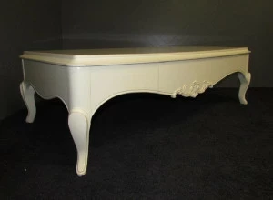 Журнальный столик с гнутыми ножками Franca BREVIO SALOTTI FRANCA 00-3885991 Белый