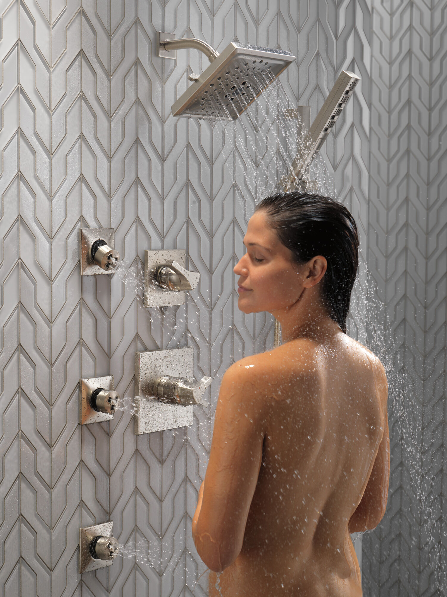 HydraChoice® Body Spray - H2Okinetic® Успокаивающая насадка-спрей Delta Faucet SH5003-SS - Вид №23