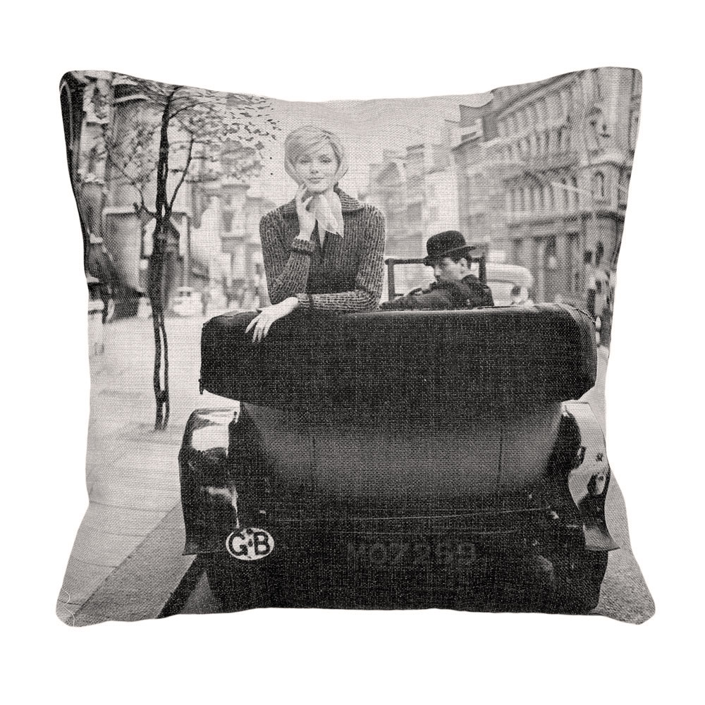 2719100 Арт-подушка «New Look», версия 10 Object Desire 