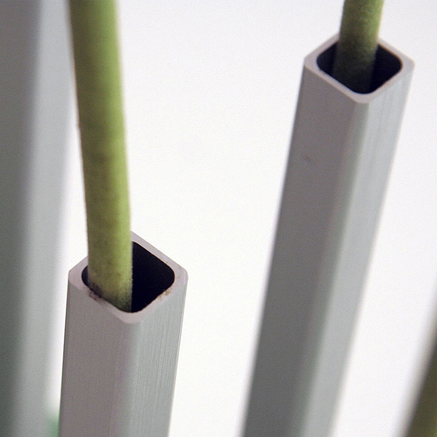 PE543 Набор магнитных ваз magnetic vase серебристый Peleg Design  - Вид №7