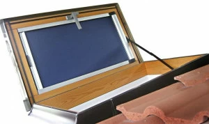 LUXIN Мансардное окно Lucernari per sottotetto