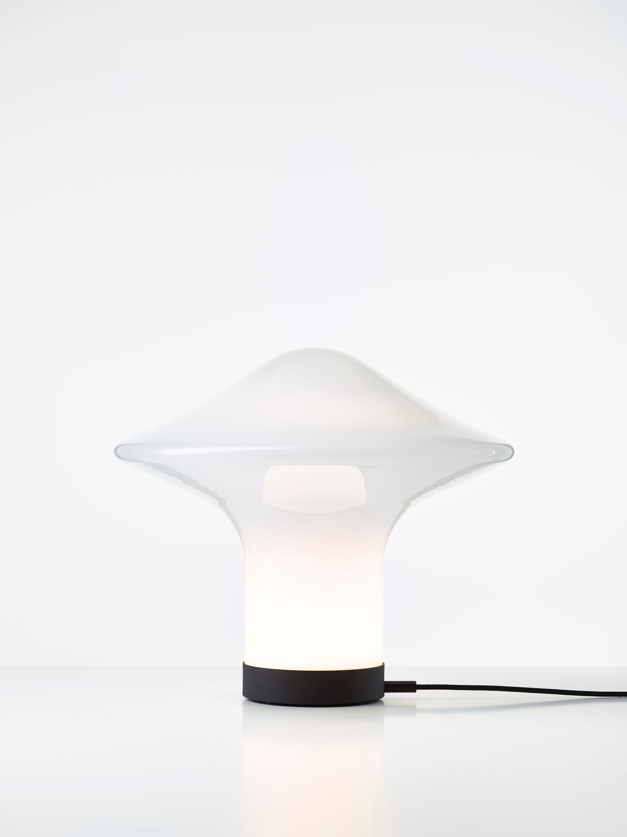 Светодиодная настольная лампа из опалового стекла с диммером BROKIS Волчок ARCH-00065331 - Вид №11