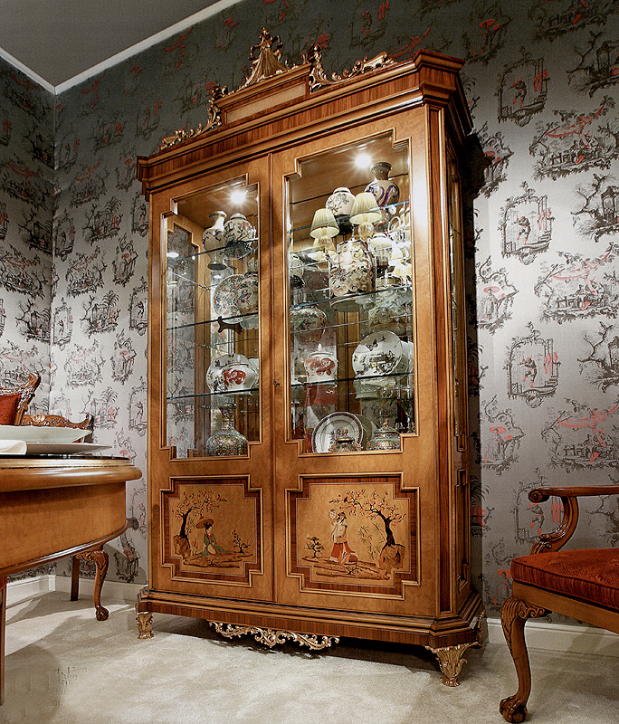 Витрина  EZIO BELLOTTI 1300 