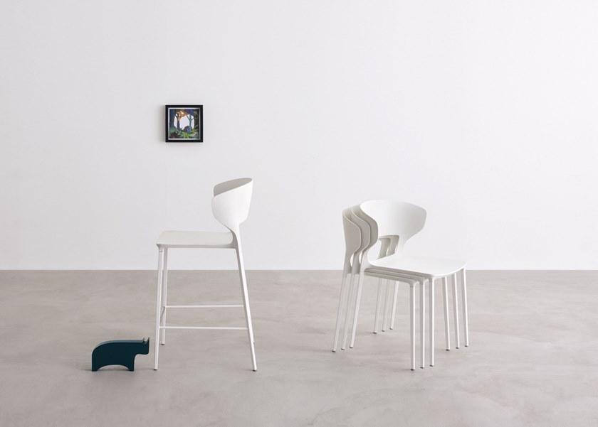 Desalto Штабелируемый стул из полиуретана Koki sun-id-1441293 - Вид №1