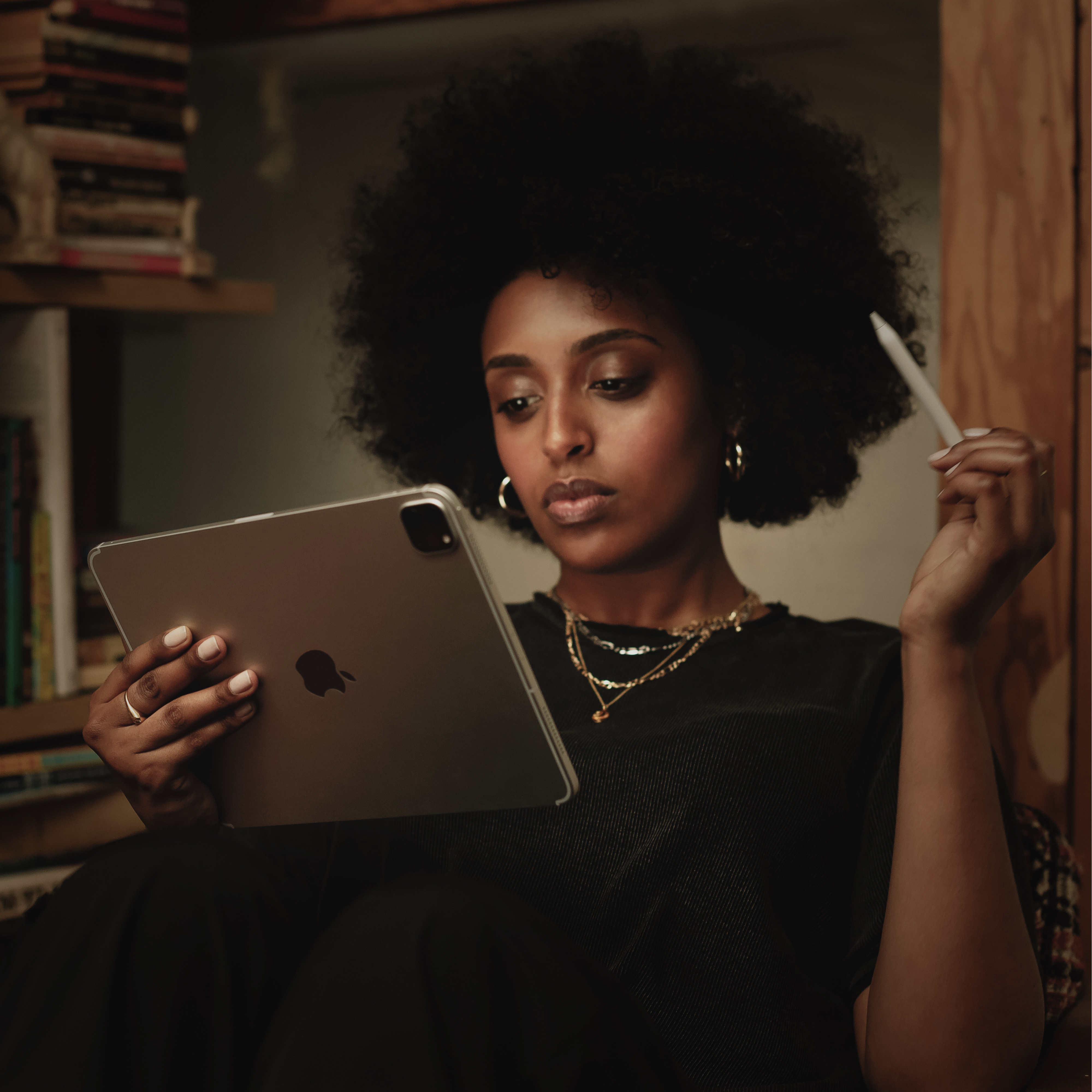 MXE52RU/A 11-inch ipad pro wi‑fi + cellular 256gb - silver Apple Santreyd  - Вид №7