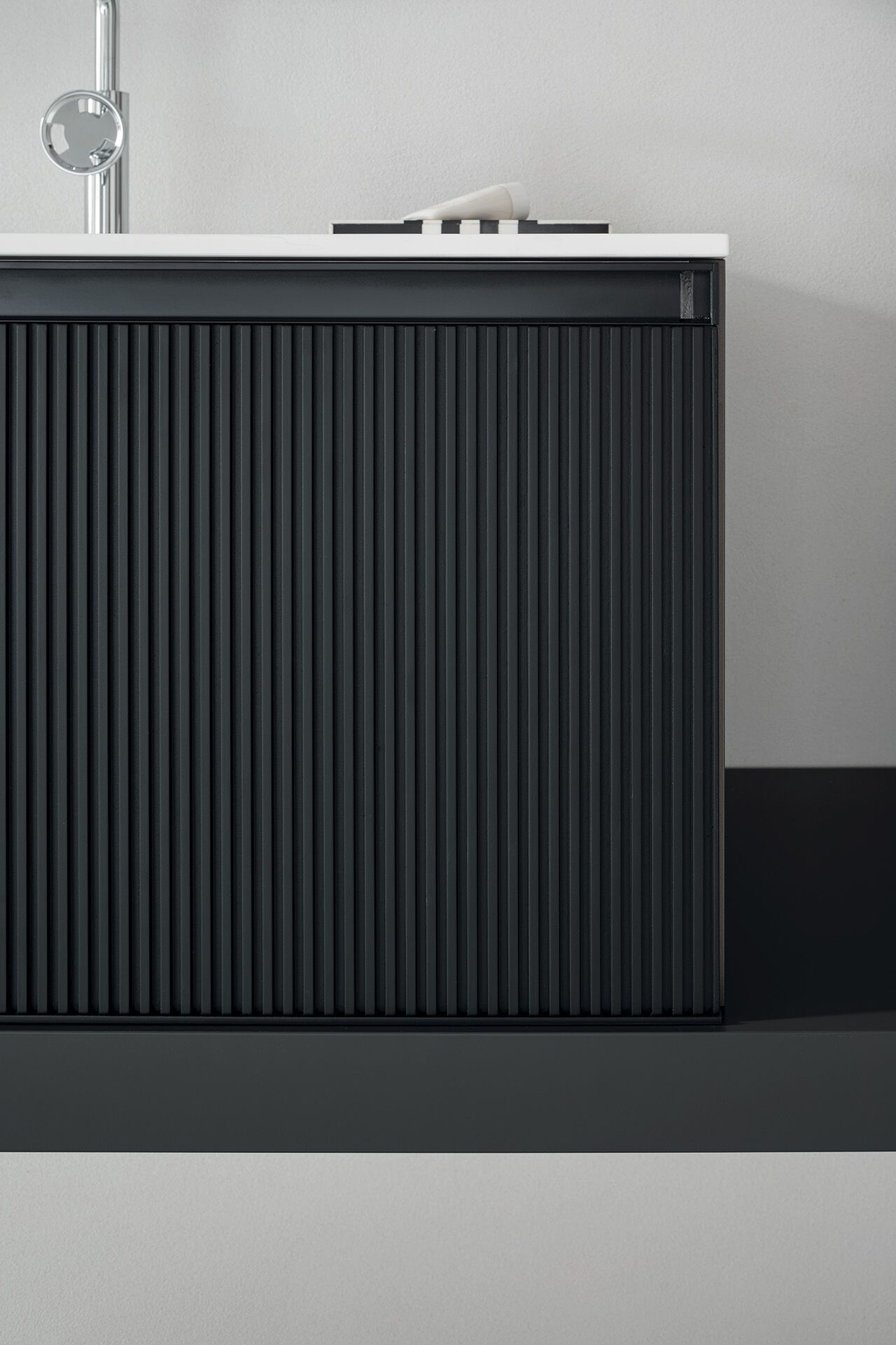 Подвесной шкаф с одной раковиной со встроенной раковиной ARCOM Rail ARCH-00118355 - Вид №2