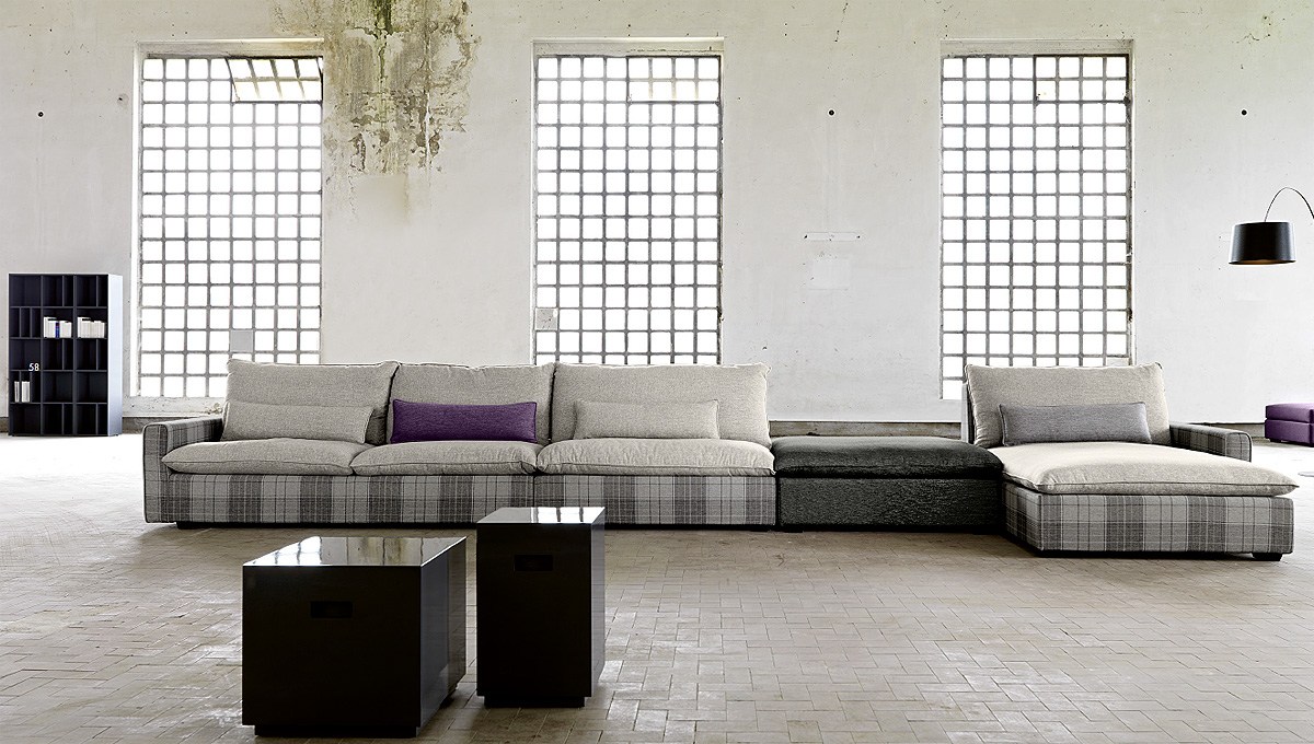 Диван  DOMINGO SALOTTI HENRI 3 