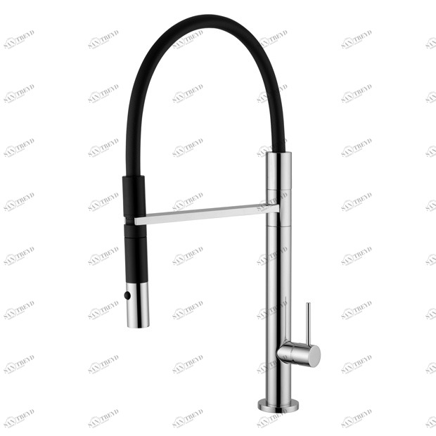 Латунь. 350. Кухонный смеситель с пружиной Quadrodesign Brass