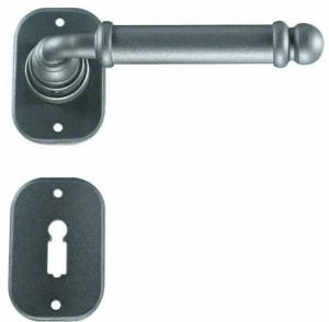 Galbusera Железная ручка на розетке с розеткой Lisbona 2105