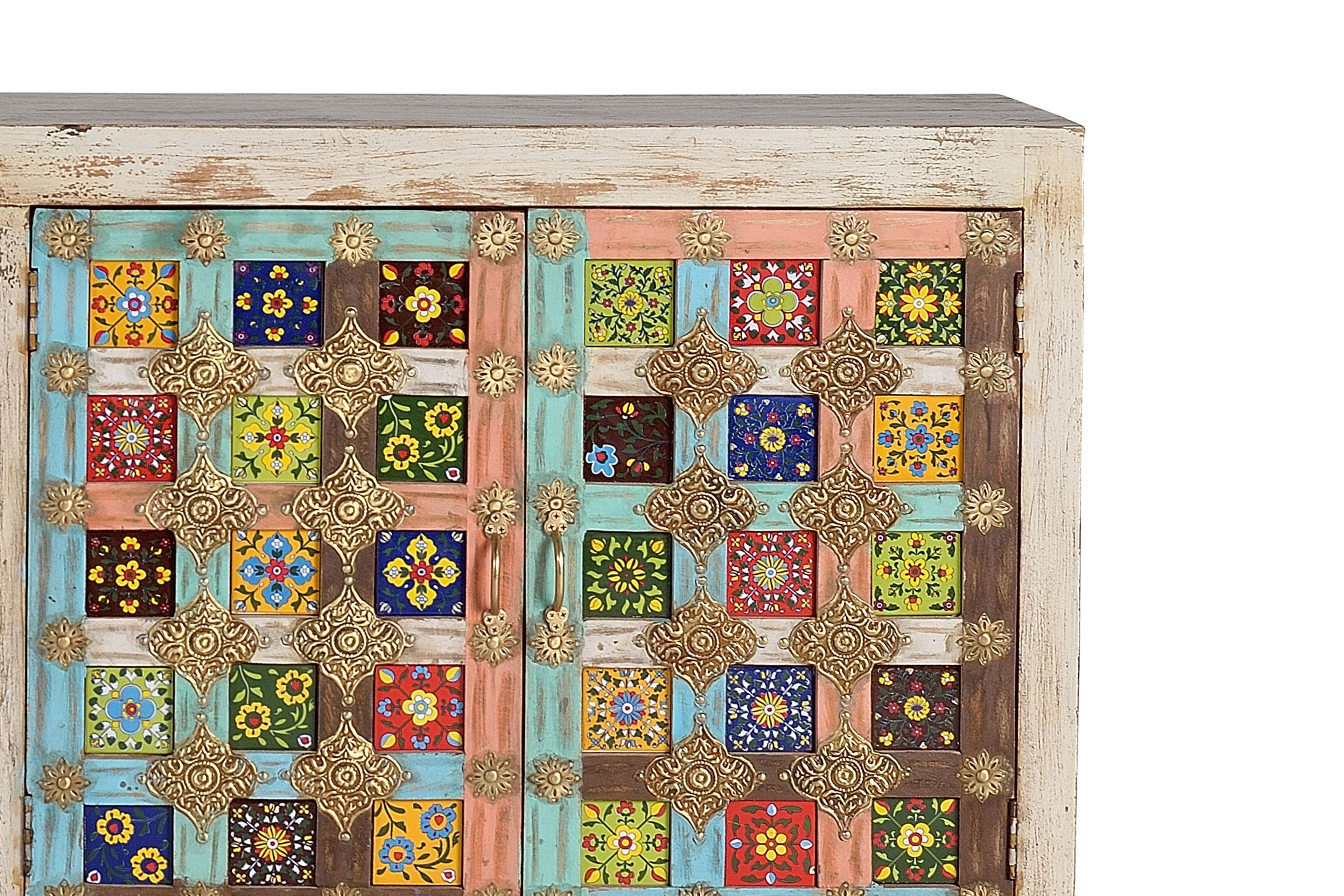 Манго Madia с распашными дверями Giner y Colomer 1206 ARCH-00043904 - Вид №3