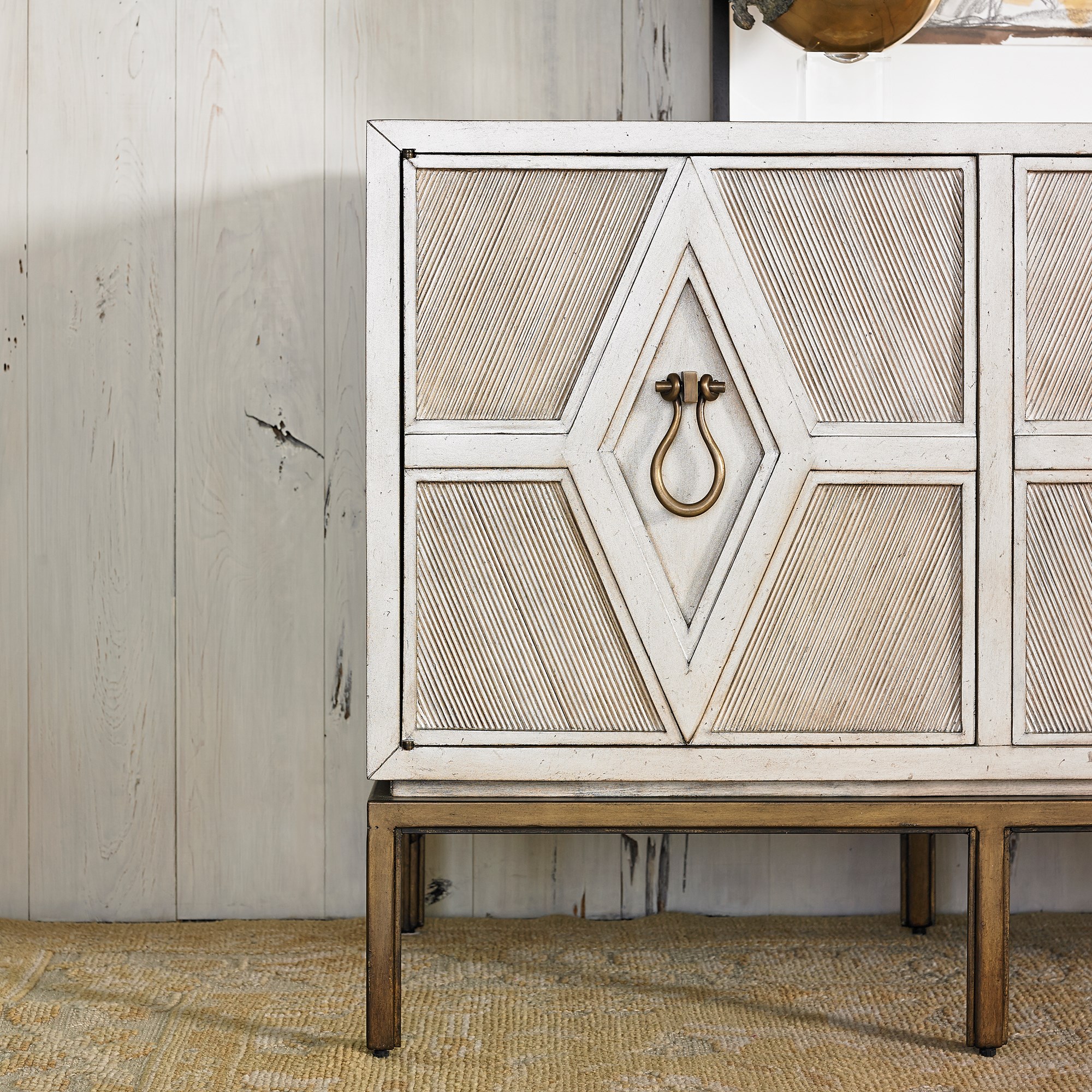 Шкафы 06806-820-001 Diamond Multi-Use Cabinet Ambella  - Вид №3