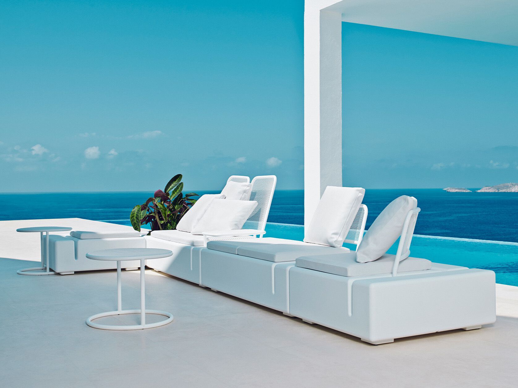 Полиэтиленовый садовый диван Vondom Kes ARCH-00127048 - Вид №3