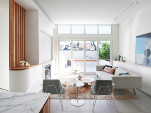 Съемный диван из ткани