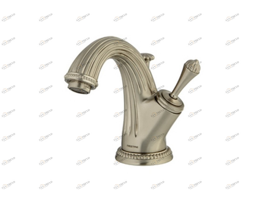 033403.C00.62 Смеситель с джойстиком для раковины Сатин никель Mestre Artica