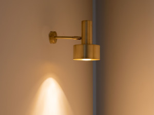 Латунный светодиодный настенный светильник