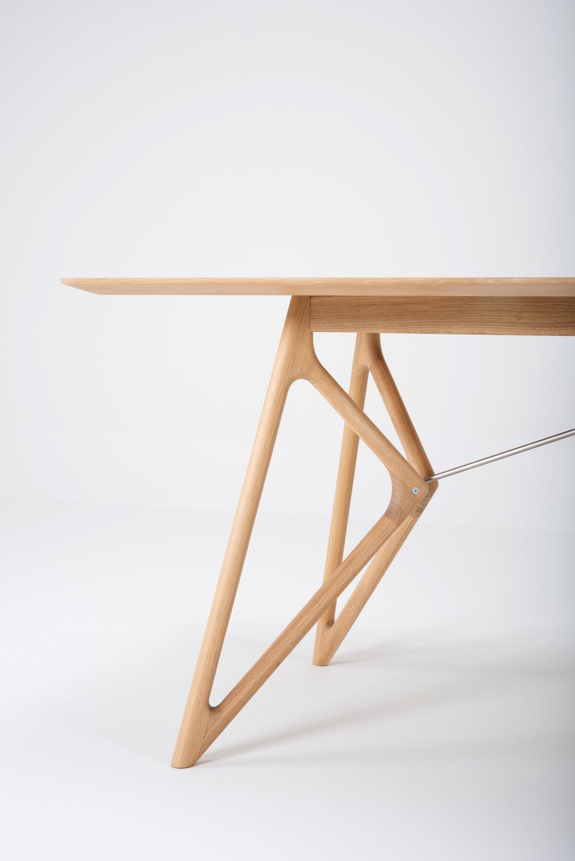 Прямоугольный обеденный стол из дуба Gazzda TINK ARCH-00130251 - Вид №19