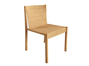 Деревянный стул