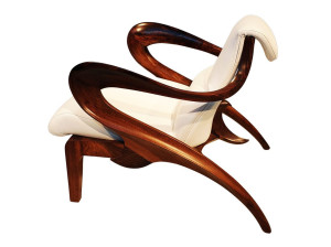 Кресло грецкого ореха с подлокотниками