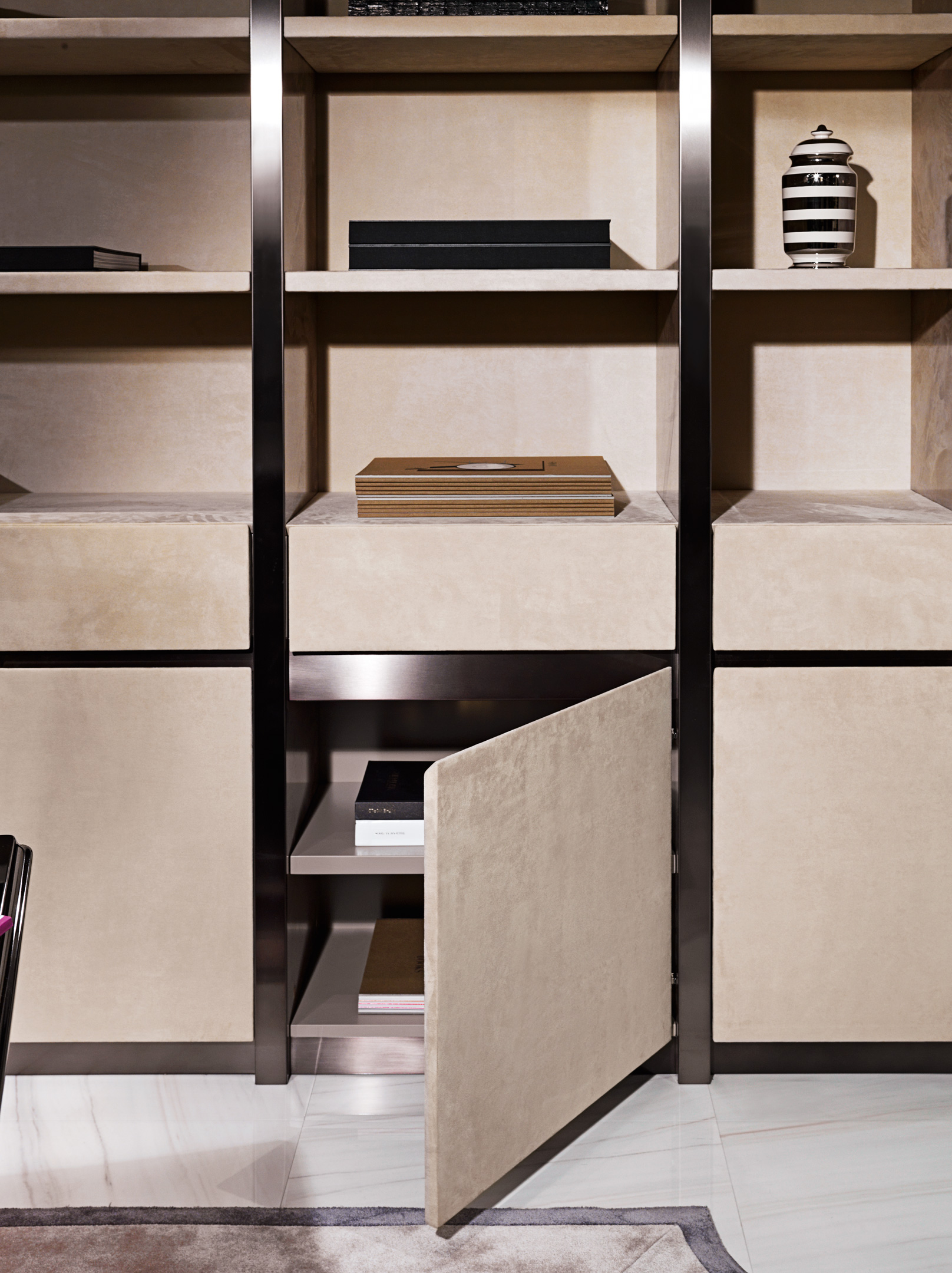 Gaynor Книжная полка Visionnaire  - Вид №6