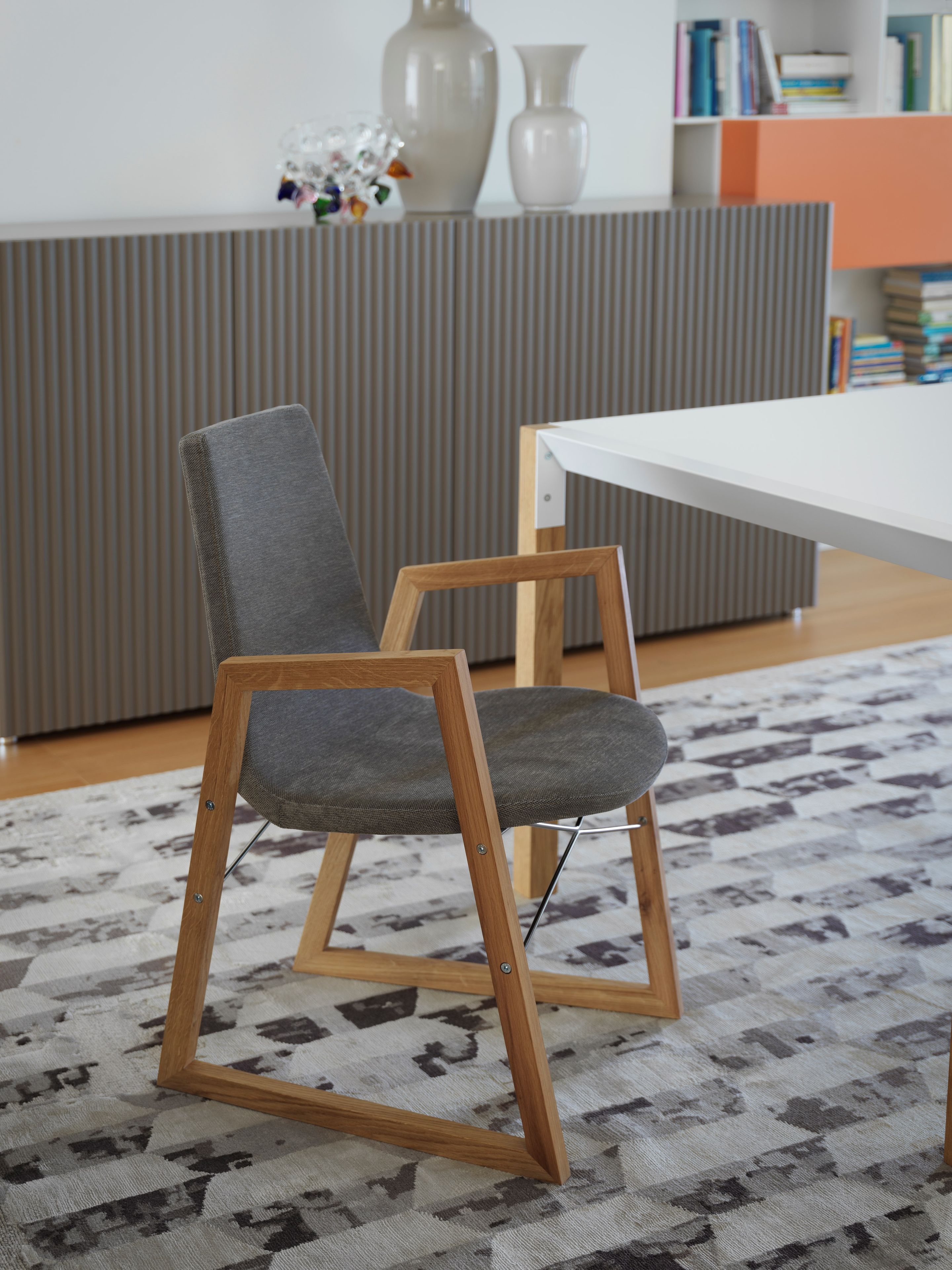 Мягкое кожаное или тканевое кресло для салазок Casamania & Horm ARCH-00145040 - Вид №1