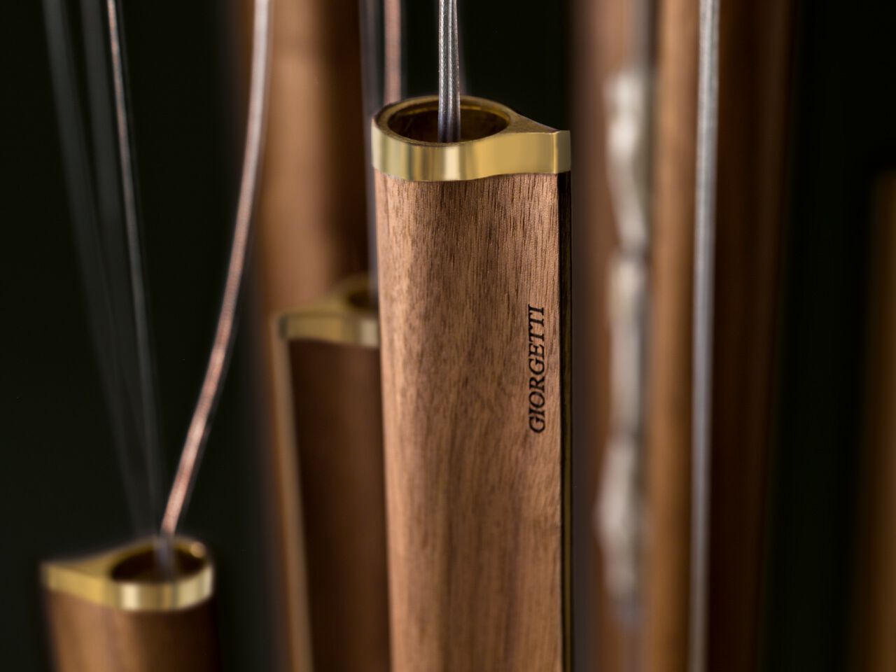 Светодиодный подвесной светильник из орехового дерева Giorgetti LEAF ARCH-00030523 - Вид №1