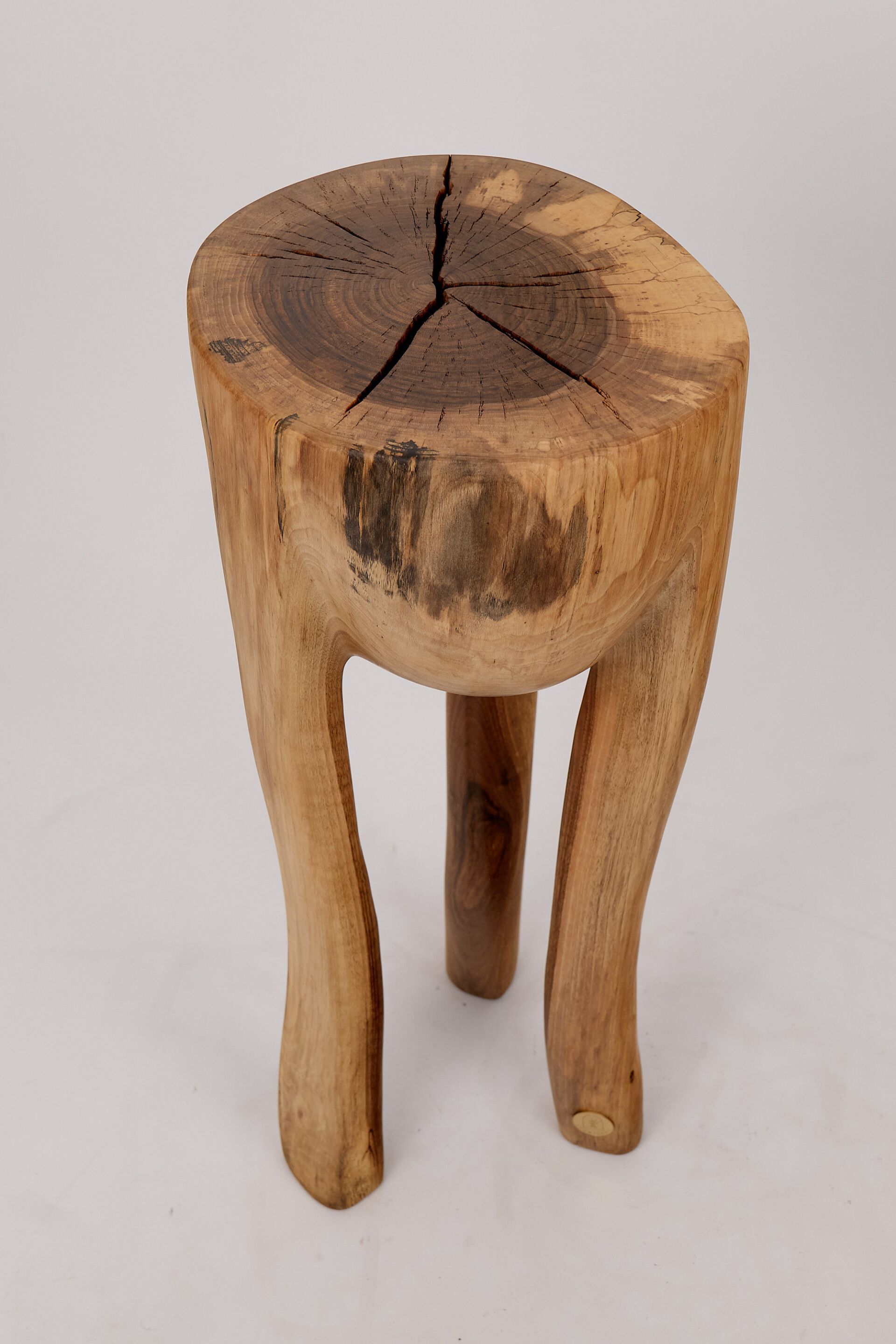 Высокий журнальный столик из грецкого ореха Logniture Leszy ARCH-00079952 - Вид №1